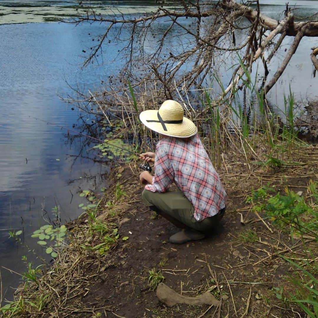 本坊元児さんのインスタグラム写真 - (本坊元児Instagram)「釣りに行くけども魚ってなかなか釣れない はがいげ #はがいげ」6月17日 13時55分 - honbouganji