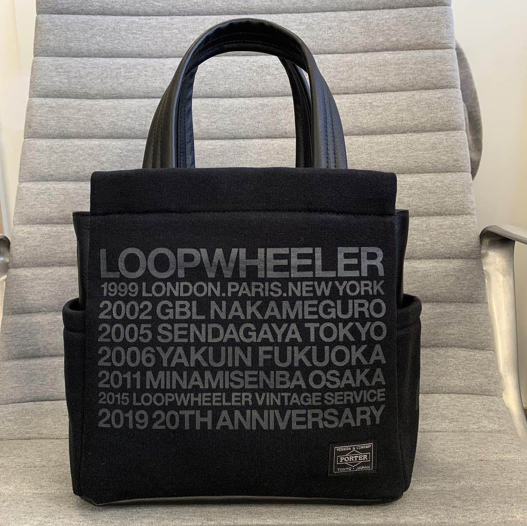 ループウィラーさんのインスタグラム写真 - (ループウィラーInstagram)「PORTERforLOOPWHEELER 20周年記念トートできました👀 . #porterforloopwheeler  #loopwheeler20th #loopwheeler20周年記念 #ループウィラー20周年 #ループウィラー #LOOPWHEELER」6月17日 14時24分 - loopwheelerss