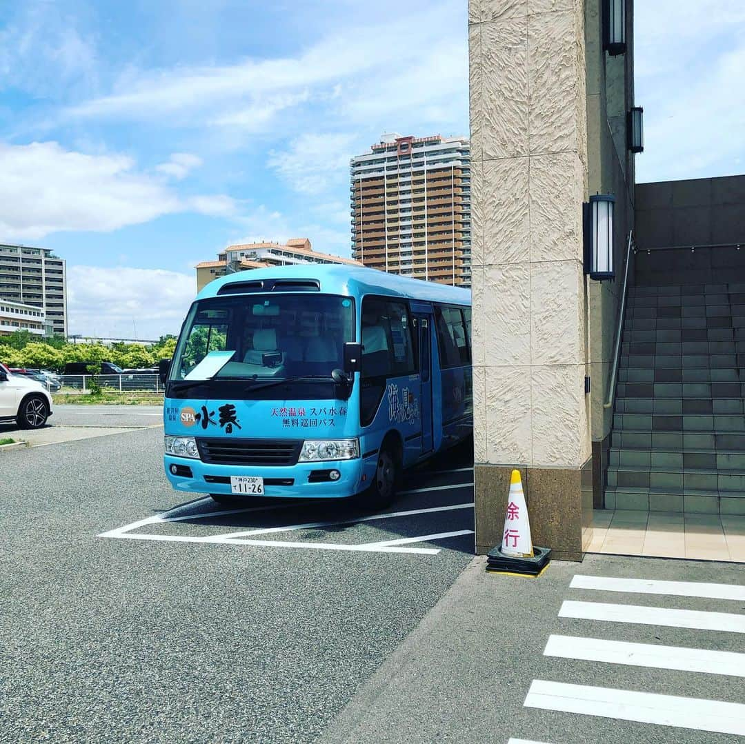 金村義明さんのインスタグラム写真 - (金村義明Instagram)「#伊丹空港から車借りて#宝塚へ#炭酸泉入って仮眠して#阪急三番街へ#インディアンカレー#半ライス卵入り#スタバ#コーヒーフラペチーノベンティサイズ#毎日放送へ#上泉雄一のええなぁ」6月17日 14時36分 - yoshiaki_kanemura