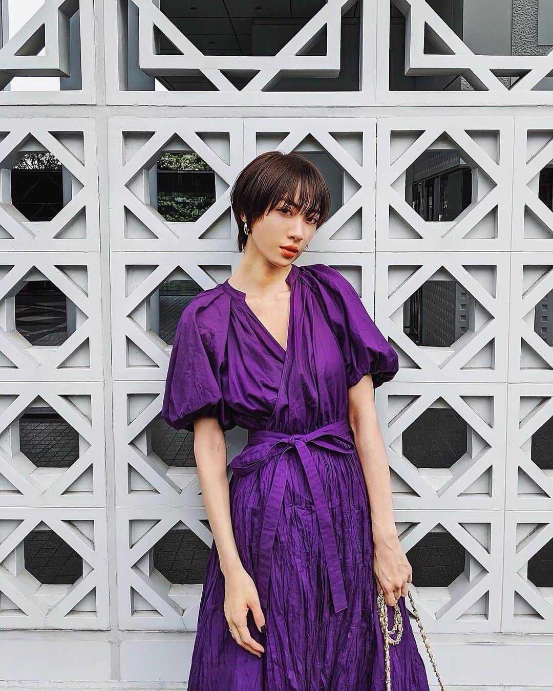 ソンイのインスタグラム：「💜🕊♟💜」