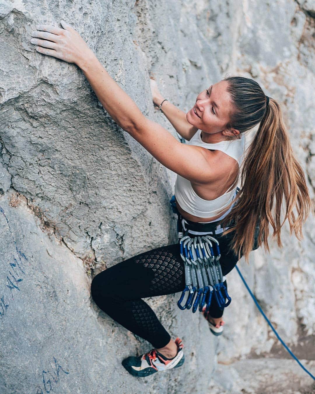 Mammutさんのインスタグラム写真 - (MammutInstagram)「Last fall on her trip to Kalymnos, @marieholmerud used the opportunity to test our summer 19 climbing collection. Get your gear for your next adventure.  Link in bio. 📸: @bjornarsmestad #mammut_swiss1862 #climbing #outdoor #climbing_worldwide」6月17日 16時46分 - mammut_swiss1862