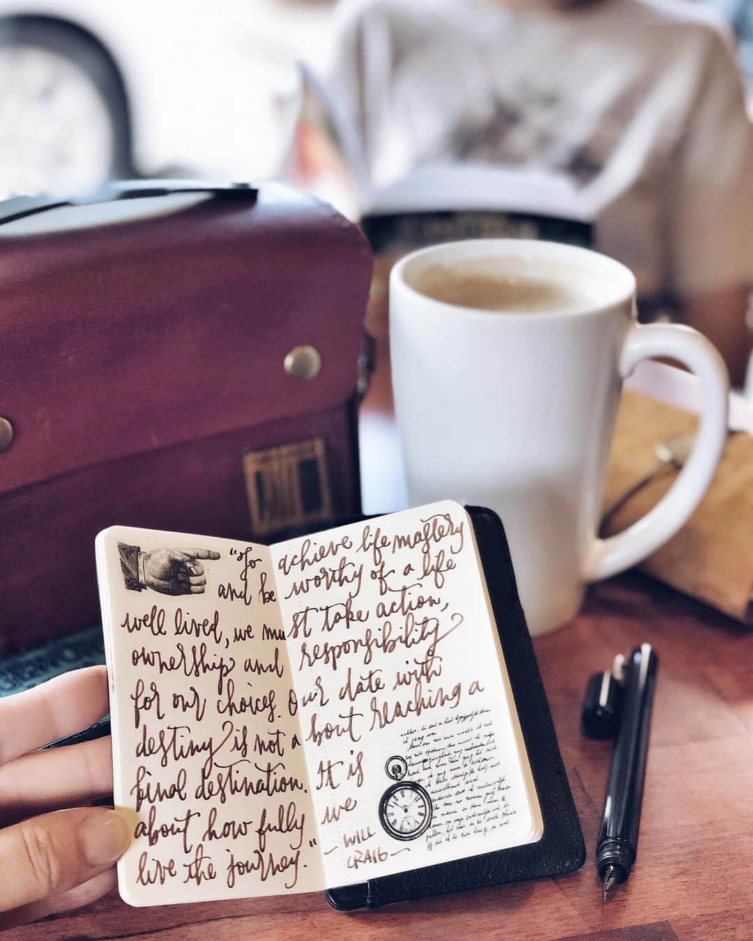 Catharine Mi-Sookさんのインスタグラム写真 - (Catharine Mi-SookInstagram)「“Our character is basically a composite of our habits. Because they are consistent, often unconcious patterns, they constantly, daily, express our character.” -Stephen Covey #mondaymotivation . . . We found a toy shop and the first area the little guy ran to was where the books were. It melts my heart. And he definitely inherited my habit of reading a few books at a time. Anyone else do this too? Currently he has one he likes to read in car rides and cafes, one for long bouts of evening reading, and one where he reads a chapter a day. Now there’s a growing stack of finished books and I love seeing the accomplishment in his spirit with each one that gets added to the pile. There’s something about sharing this space where we have our noses deep in books that warms my soul. And there’s something about the tactile turning of pages that I love. I have nothing against gadgets and ebooks, but I relish the smell and feeling of an actual book in hand. It’s one of my favorite things. . . . What about you all? What are your current reading recommendations right now? Why? . . . Featuring the Pen Journal Wallet by @inscribeself (10% off with CMISOOK). Model 25 Eclipse fountain pen @franklinchristoph. Tiny Box Bag @bagsbyrubbertree. . . . #booklovers #journaling #inscribeself #penmanship #franklinchristoph #fountainpens #bagsbyrubbertree #whatsinmybag #creativejournaling #journallove #dailyjournal #abmlife #coffeenclothes #coffeeshopvibes #coffeeshopsoftheworld #stationery #stationerylove #handsinframe #loveforanalogue #aquietstyle #plannercommunity #creativejournal #scrapbooking #cursive #abmcrafty #thedailywriting」6月17日 22時19分 - catharinemisook