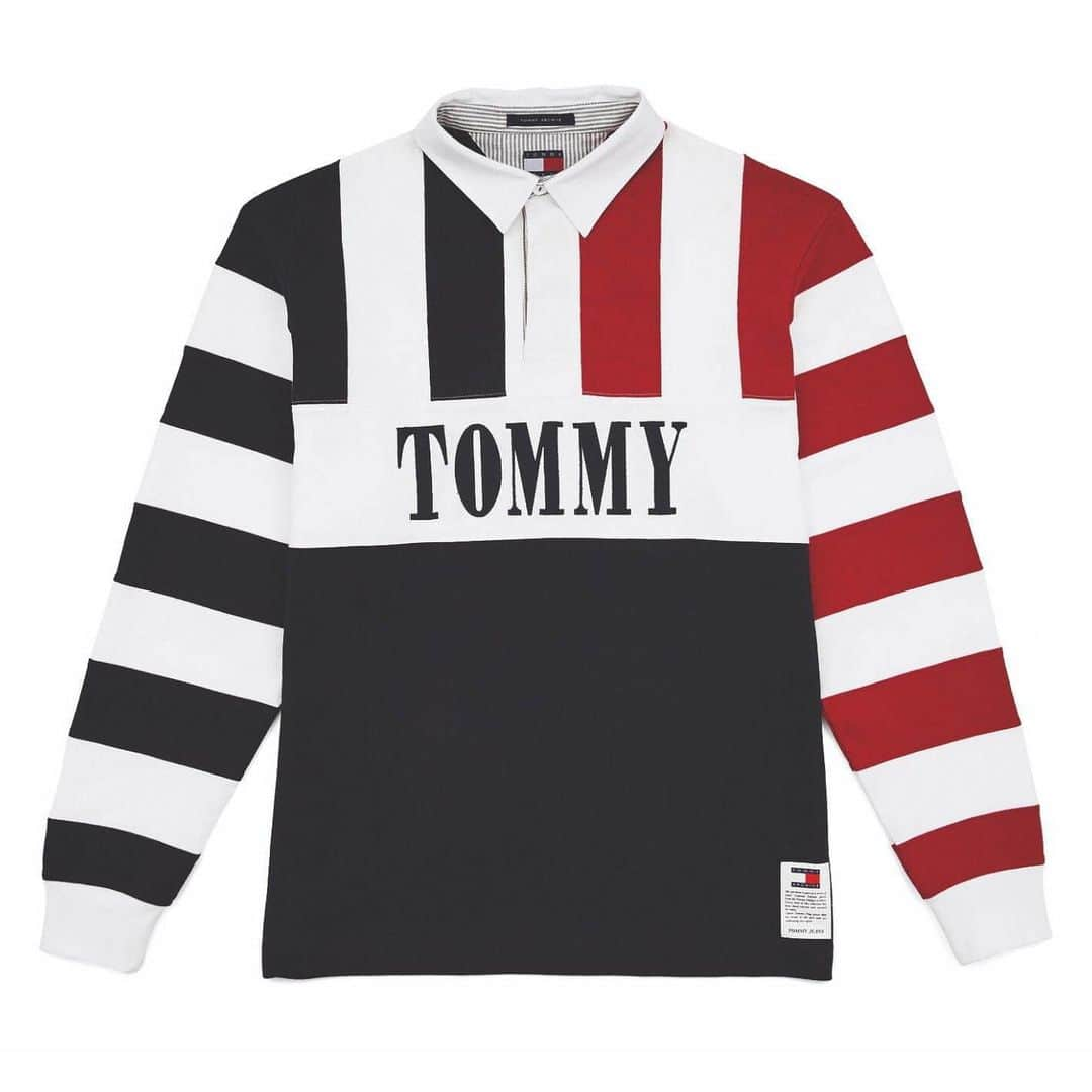 HYPEBEASTさんのインスタグラム写真 - (HYPEBEASTInstagram)「@hypebeaststyle: @tommyhilfiger has reached into its archives to relaunch their classic pieces from the ‘90s.  The collection includes denim jackets, overalls, color-blocked reversible windbreakers and striped rugby polos, which are branded with the iconic flag logo. The collection is now available at Tommy Hilfiger’s Omotesando store and other select locations. Photo: Tommy Hilfiger」6月17日 17時03分 - hypebeast