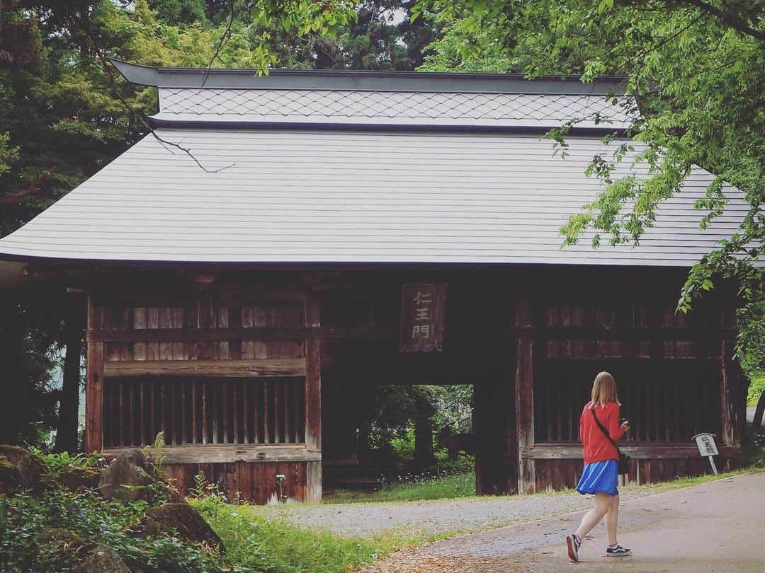 のインスタグラム：「Discovered just round the corner from Enichiji Temple in Bandai Town」