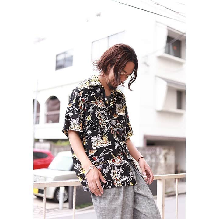 ARK STATESさんのインスタグラム写真 - (ARK STATESInstagram)「pick up item  BRAND：KONA BAY HAWAII NAME：Hawaiian Shirts -ASS'T- PRICE：¥14,000+tax  #konabayhawaii #コナベイハワイ #thesandalman #buddyoptical #laver #arknets#arkstates #arkvintage  #fashion #ファッション #springsummer #springsummer19 #hawaiianshirt #アロハシャツ」6月17日 18時04分 - arkstates