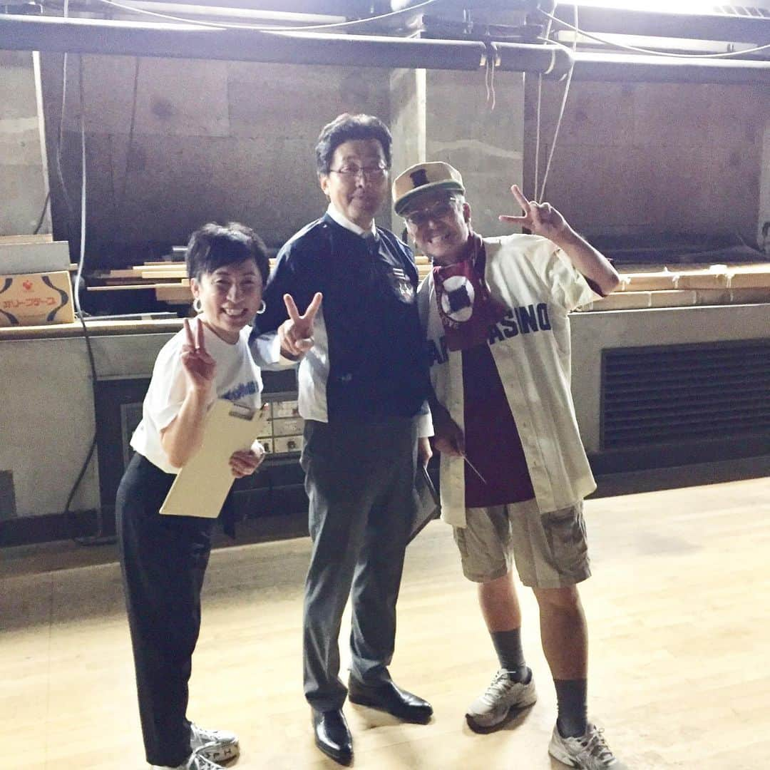 梅津有希子さんのインスタグラム写真 - (梅津有希子Instagram)「昨日の「ブラバン！甲子園ライブ」@NHKホールでのひとコマ。日大三高吹奏楽部細谷先生、習志野高校石津谷先生と。あぁぁ、めちゃくちゃ楽しかったな〜！ ご来場いただいた皆さま、ありがとうございました😊 #ブラバン甲子園 #高校野球 #甲子園」6月17日 18時19分 - y_umetsu