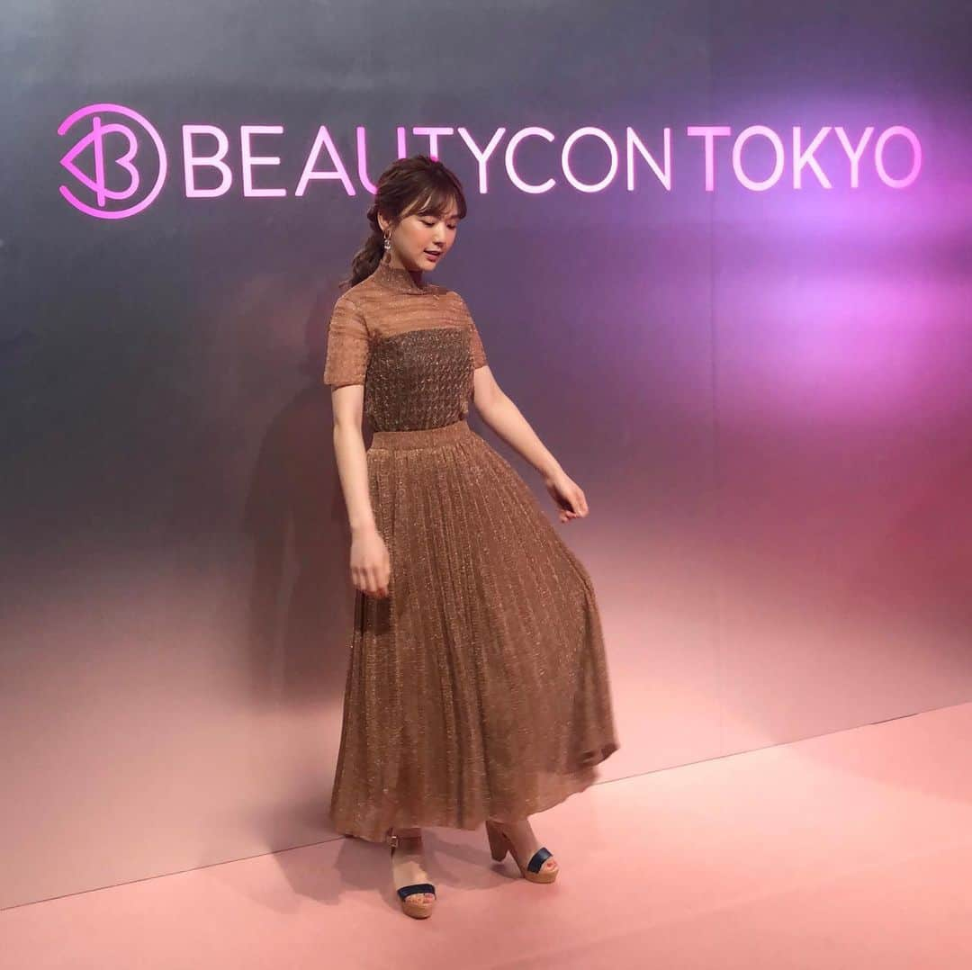 ひよんさんのインスタグラム写真 - (ひよんInstagram)「👗❤️👸✨ ㅤㅤㅤㅤㅤㅤㅤㅤㅤㅤㅤㅤㅤ #beautycontokyo のお洋服は2日間とも @eimyistoire_official のだったよ💓 可愛いワンピース着れて嬉しい😆❤️ ㅤㅤㅤㅤㅤㅤㅤㅤㅤㅤㅤㅤㅤ #ootd #coordinate #eimyistoire #koreangirl #오오티티 #코디 #원피스 #한국인 #희영 #ワンピース #韓国人 #ひよん」6月17日 18時51分 - cchan_fee4