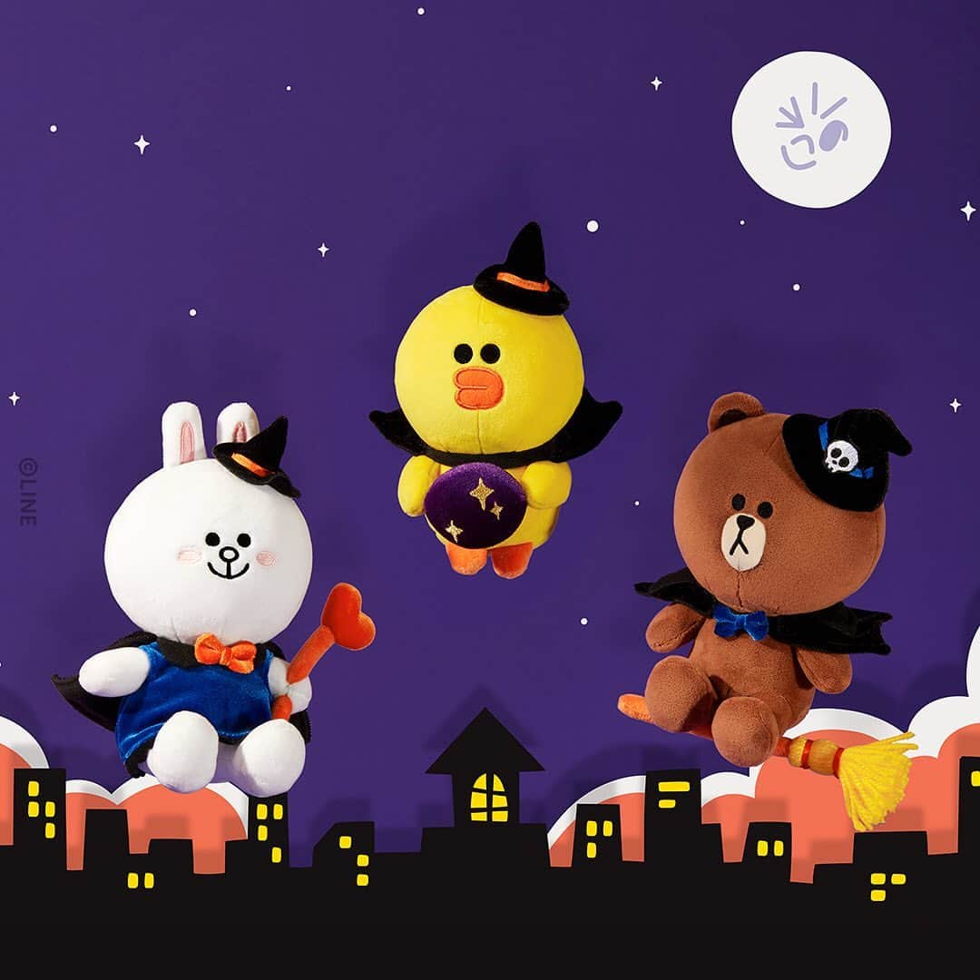 LINE FRIENDSさんのインスタグラム写真 - (LINE FRIENDSInstagram)「Never too early to get pumped up for pumpkin season!🎃 First Worldwide Release on Jun. 18th 6PM (PDT) Find out more> Link in bio  #LINEFRIENDS #Halloween #Pre_order #BROWN #CONY #SALLY #LINEFRIENDSCOLLECTION」6月17日 19時00分 - linefriends