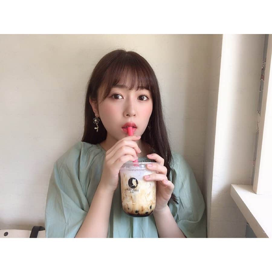 多田愛佳さんのインスタグラム写真 - (多田愛佳Instagram)「生タピオカのお店。 「オウルティー」のタピオカ飲んできました☺️♥️ . 生タピオカということで、めちゃめちゃぷるぷるモチモチで美味しかった😳💕💕 . メニューは「ザンザン黒糖」を注文！ザンザンは中国語で汚いという意味らしいです。笑 汚いけどおいしかったよ👼👼 . . #タピオカ #owltea #オウルティー #タピ活 #らぶたんグルメ」6月17日 19時18分 - lovetannnnnn