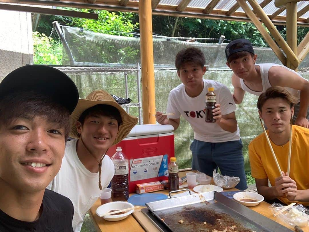 滝裕太さんのインスタグラム写真 - (滝裕太Instagram)「今年初のBBQ🍖🔥🍴 最高でした！👍 #やまめ平#魚触れるように頑張ります #美味しかった！」6月17日 19時31分 - yuta__0829