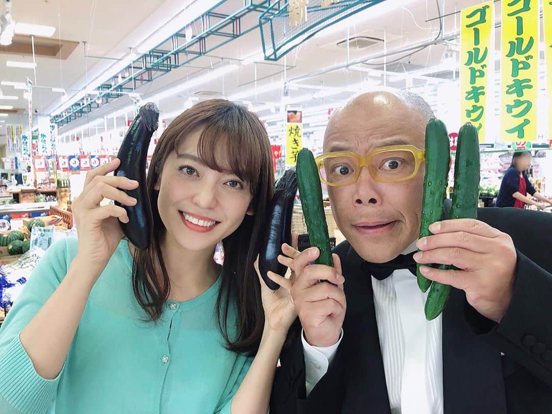 のインスタグラム：「. けさは#三重県 #伊勢市 の 生鮮市場ベリーみその店へ！  旬の野菜や果物がお値打ちに！ スイッチ特売もありますよ〜🏃‍♀️💨 .  新鮮な夏野菜がいっぱいでした 🍆🍅🥒🎃🍉」