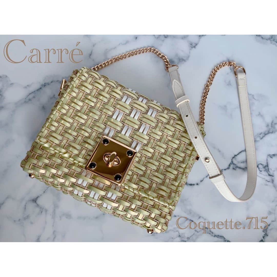 伊藤弘美さんのインスタグラム写真 - (伊藤弘美Instagram)「☺︎﻿ ﻿ wire bijou coquette.715®︎の新作「Carré」﻿ ﻿ ハワイアンコードの﻿ パールライムを使ってみました🍋🍏🍋﻿ ﻿ 荷物もたっぷり入って大活躍の予感！👒✨﻿ ﻿ ショルダーストラップは﻿ レザー＋チェーンのものを使用しました🎶﻿ ﻿ ﻿ #wirebijoucoquette715 #coquette715﻿ #coquette715認定講師 #bag #handmade﻿  #carre #carré カレ#ラメルヘンテープ #マットホワイト﻿ #ハワイアンコード #パールライム﻿ #オリジナル金具 ﻿ #bijou #bijoubag ﻿#coquette715のきろく」6月17日 19時43分 - hiromi_ito831