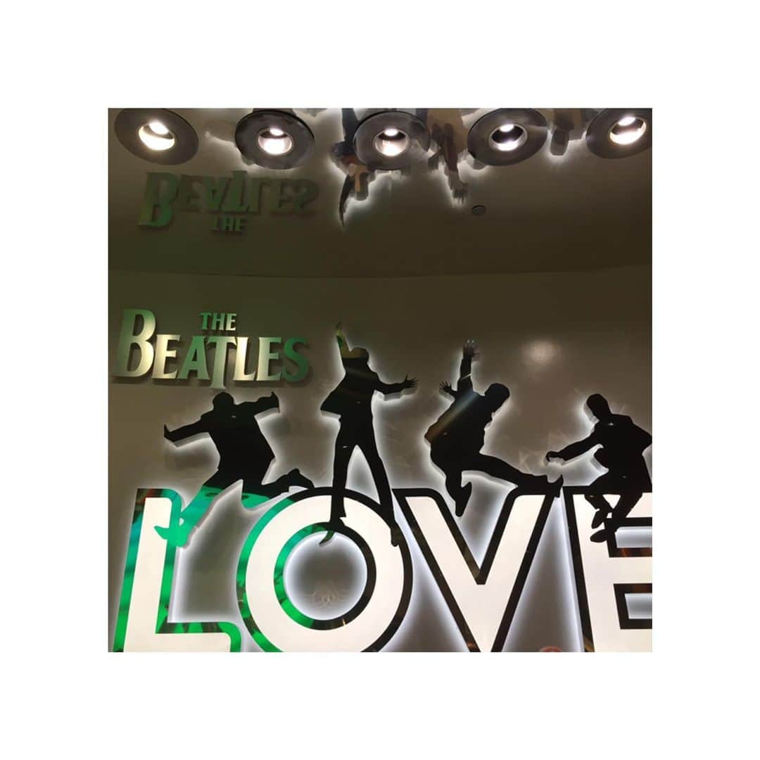 かれん（古賀かれん）さんのインスタグラム写真 - (かれん（古賀かれん）Instagram)「﻿ Beatles LOVE﻿ ﻿ “最高”﻿ ﻿ この一言に尽きます﻿ ﻿ #CirqueduSoleil #シルクドュソレイユ」6月17日 20時08分 - lgm_karen_official