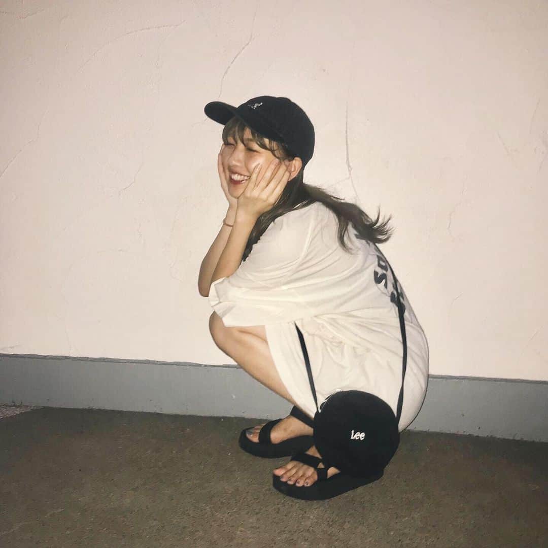 上野 紗也加さんのインスタグラム写真 - (上野 紗也加Instagram)「. 夜散歩 🚶‍♀️ 結構蚊にさされたかもしれない #やかまるコーデ#yakacode」6月17日 20時31分 - __syaka__