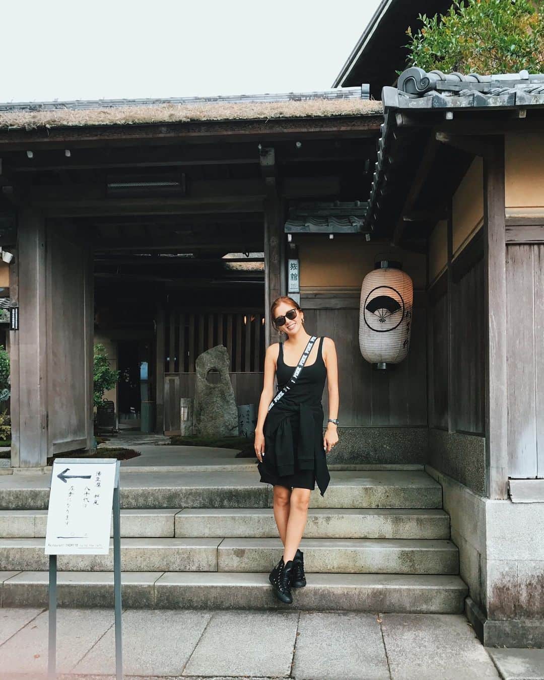 宮崎沙矢加さんのインスタグラム写真 - (宮崎沙矢加Instagram)「I'm in Kyoto ♥️The best everyday these days thank u for visiting me👱🏽‍♀️🤙🏽recent feel like a tourist in JPN tho‼︎Haha . . . #japan #kyoto #nanzenji #ootd #ryokan #onsen #picoftheday #pic #温泉 #旅館 #京都 #八千代」6月17日 20時24分 - sarah___audrey