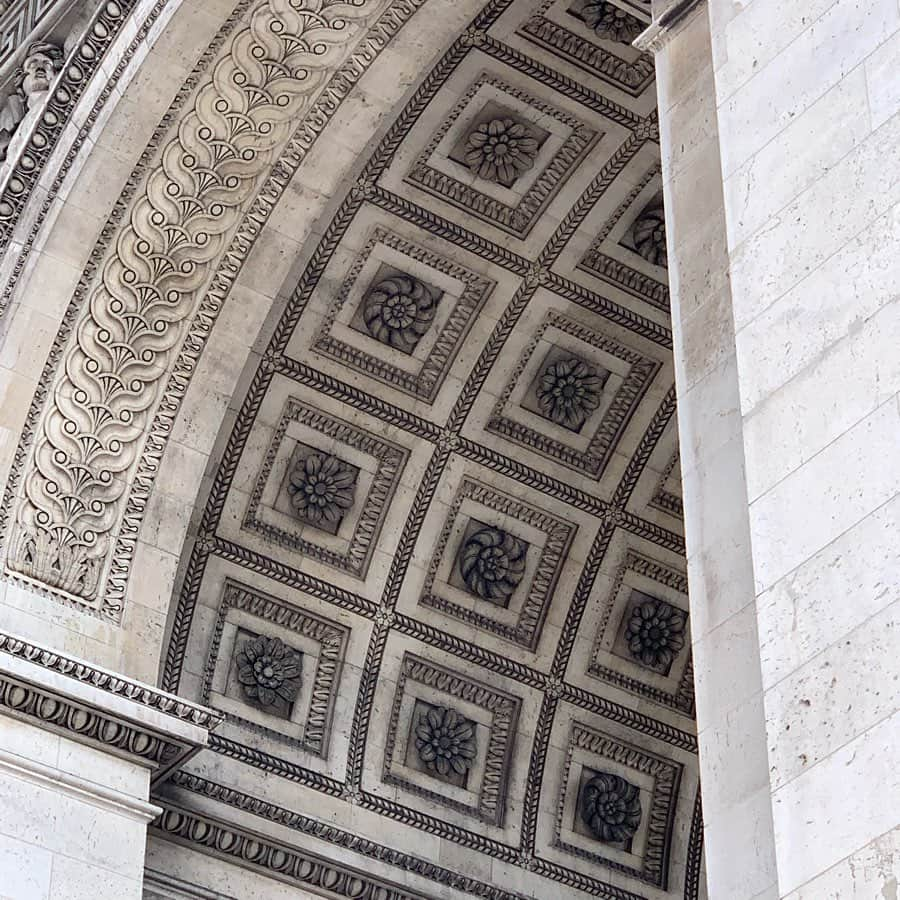 森田真結子さんのインスタグラム写真 - (森田真結子Instagram)「Arc de Triomphe﻿ ﻿ #凱旋門﻿ ﻿ テレビでしか見れないと思ってた場所に﻿ 自分が居るって不思議な感じ。﻿ ﻿ #フランス#パリ#フランス旅行﻿ #France#Paris」6月17日 20時27分 - mayodarts