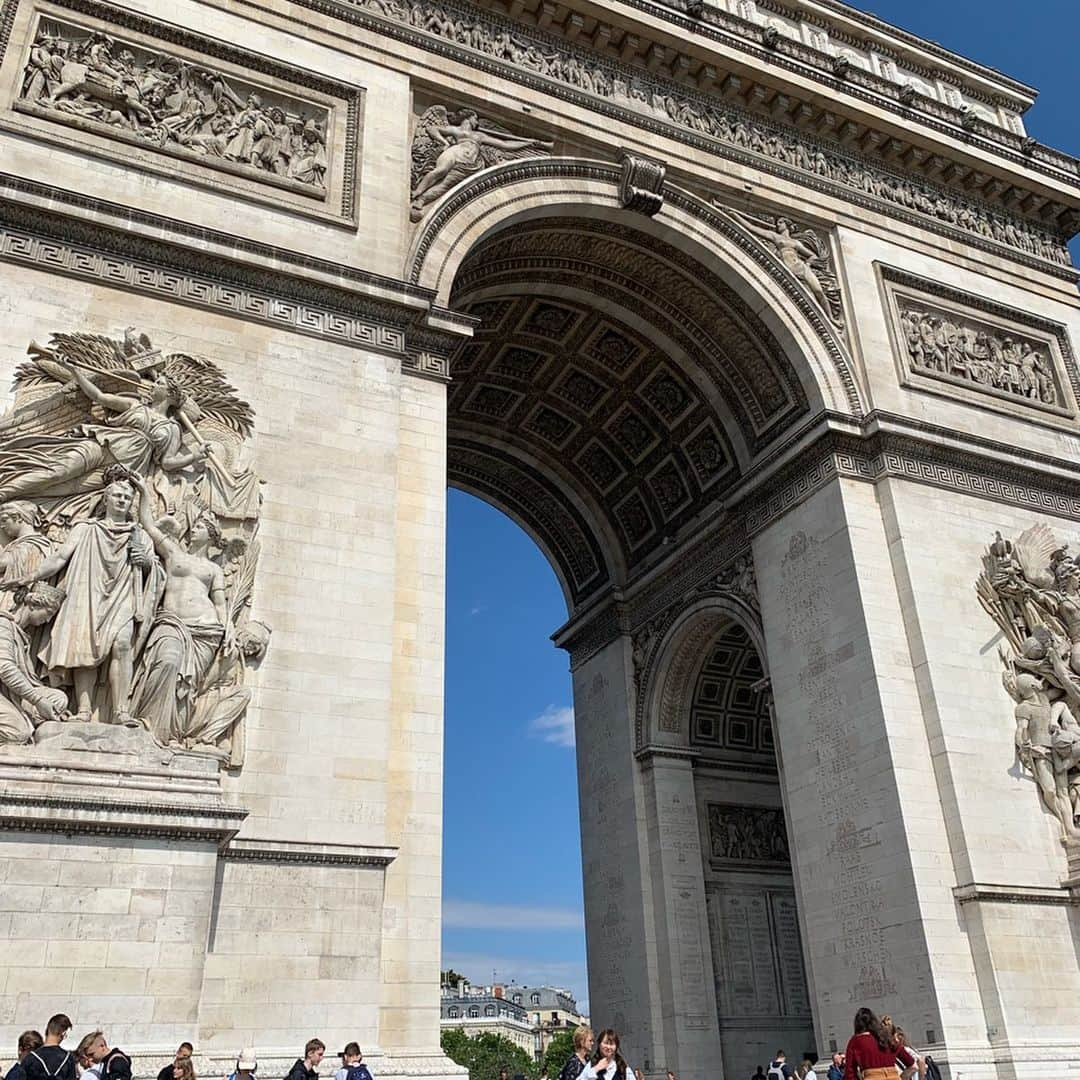 森田真結子さんのインスタグラム写真 - (森田真結子Instagram)「Arc de Triomphe﻿ ﻿ #凱旋門﻿ ﻿ テレビでしか見れないと思ってた場所に﻿ 自分が居るって不思議な感じ。﻿ ﻿ #フランス#パリ#フランス旅行﻿ #France#Paris」6月17日 20時27分 - mayodarts