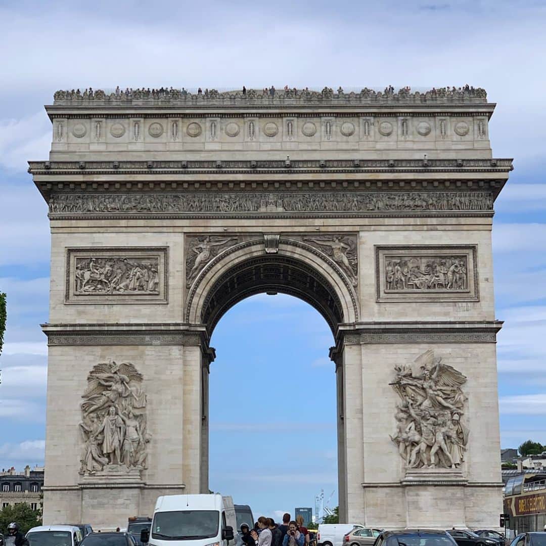 森田真結子さんのインスタグラム写真 - (森田真結子Instagram)「Arc de Triomphe﻿ ﻿ #凱旋門﻿ ﻿ テレビでしか見れないと思ってた場所に﻿ 自分が居るって不思議な感じ。﻿ ﻿ #フランス#パリ#フランス旅行﻿ #France#Paris」6月17日 20時27分 - mayodarts