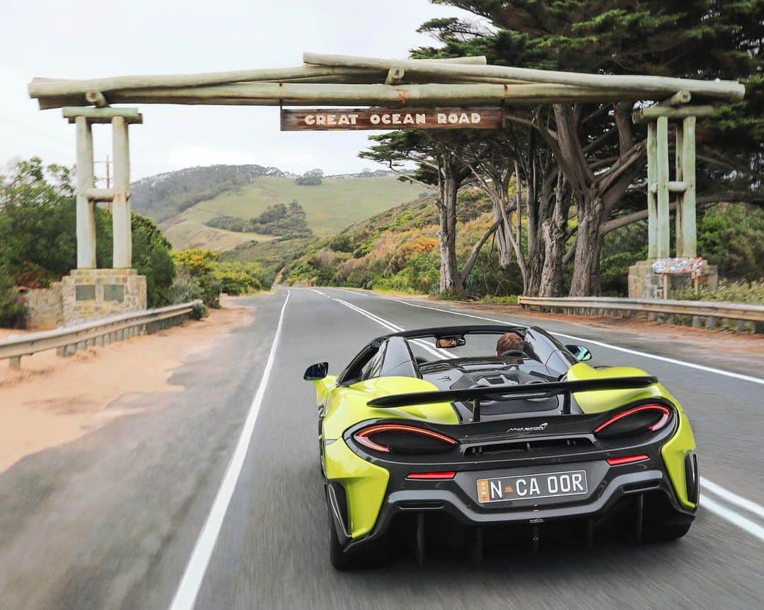 McLaren Automotiveさんのインスタグラム写真 - (McLaren AutomotiveInstagram)「Australia's famed Great Ocean Road is the ideal location to take the McLaren #600LTSpider for an open top drive. Where would your dream road trip be?」6月17日 20時41分 - mclarenauto
