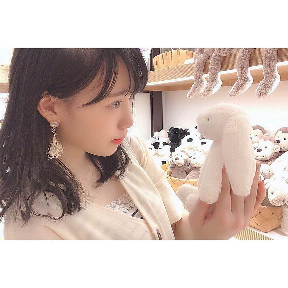 運上弘菜さんのインスタグラム写真 - (運上弘菜Instagram)「. . 1年に1回くらい運命を感じてしまうぬいぐるみに出会うのだよね お買い物行きたいなあ . . . #画質悪いね」7月16日 23時50分 - nappi_0809