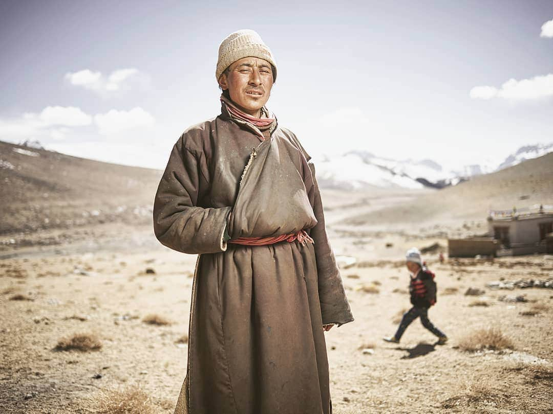 Cory Richardsさんのインスタグラム写真 - (Cory RichardsInstagram)「Changpa Nomad, #Ladakh , #India Shot #onassignment for #natgeotravel  #portrait #photojournalism」7月16日 23時55分 - coryrichards