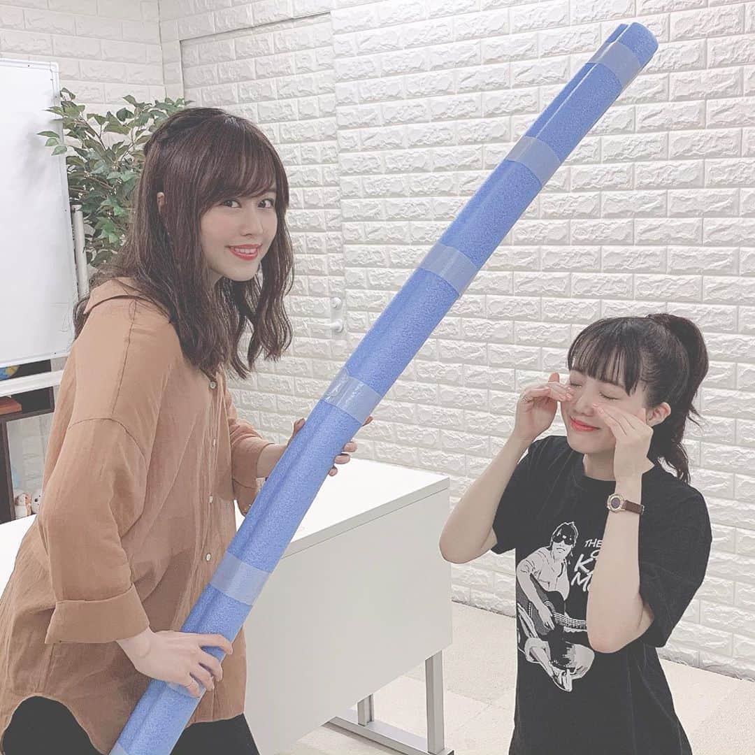 日岡なつみのインスタグラム：「カリンマッカートさんに会えたあああ！！あと3分で出なきゃいけないって言ってたけど写真撮ってくれたよ！いい人！！！😎❤︎❤︎❤︎」