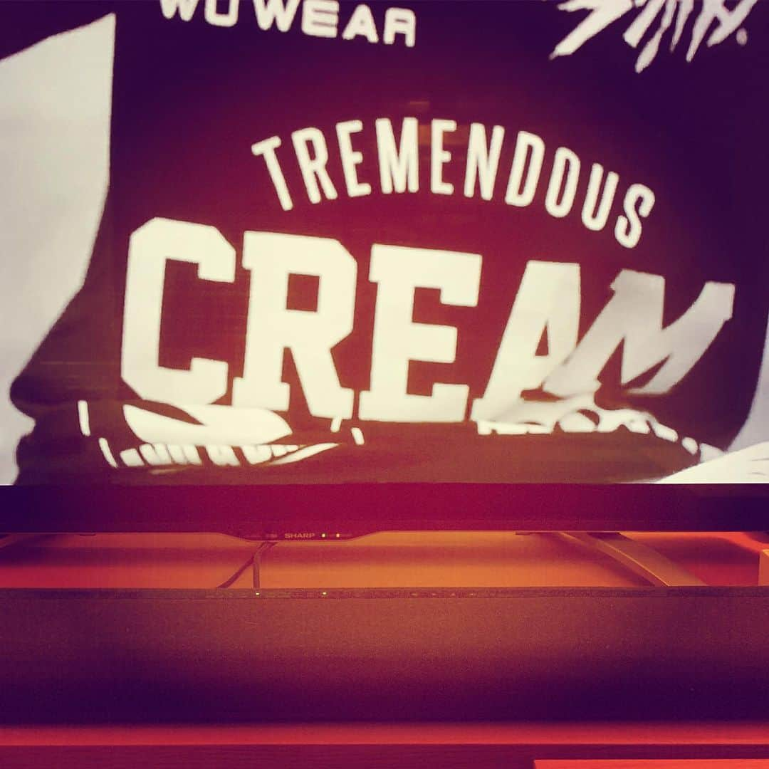 クリームチームレコードのインスタグラム：「Did you know C.R.E.A.M.? #creamteamrecords #creamteamwear #渋谷 #hphop #日本語ラップ #90年代 #アパレル #ファション #90shiphop #hiphop #fashion #japan #ファッション #モデル #model #tokyo #shibuya #japanese #東京 #oldschoohiphop #90srap #hiphoplegend #音楽 #90年代ヒップホップ #ミュージック #ラップ #レコード #レーベル」