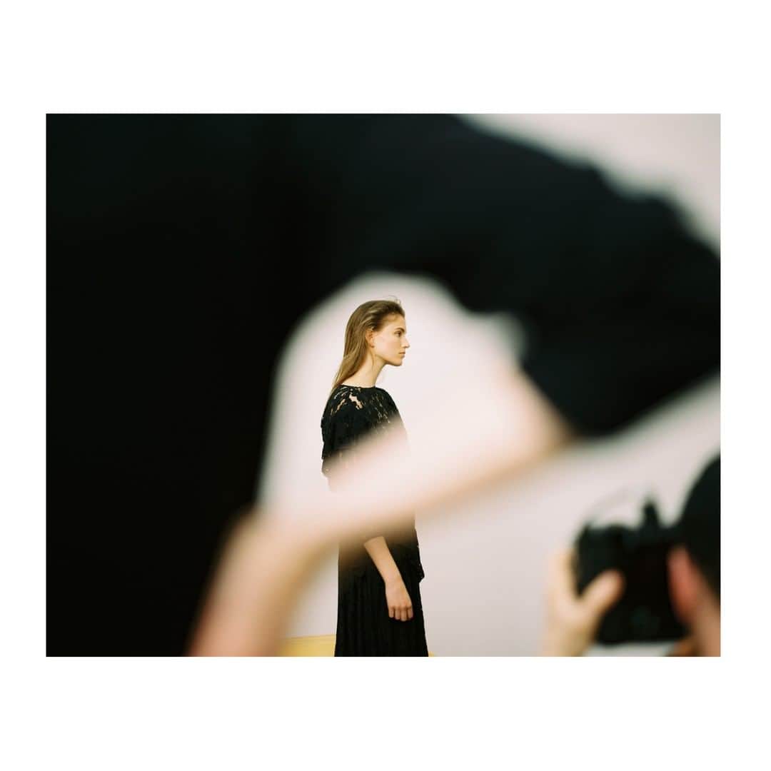 イザベルマランさんのインスタグラム写真 - (イザベルマランInstagram)「Backstage  #IsabelMarantEtoile Fall-Winter 2019  Shot by @marionberrin」7月17日 1時01分 - isabelmarant