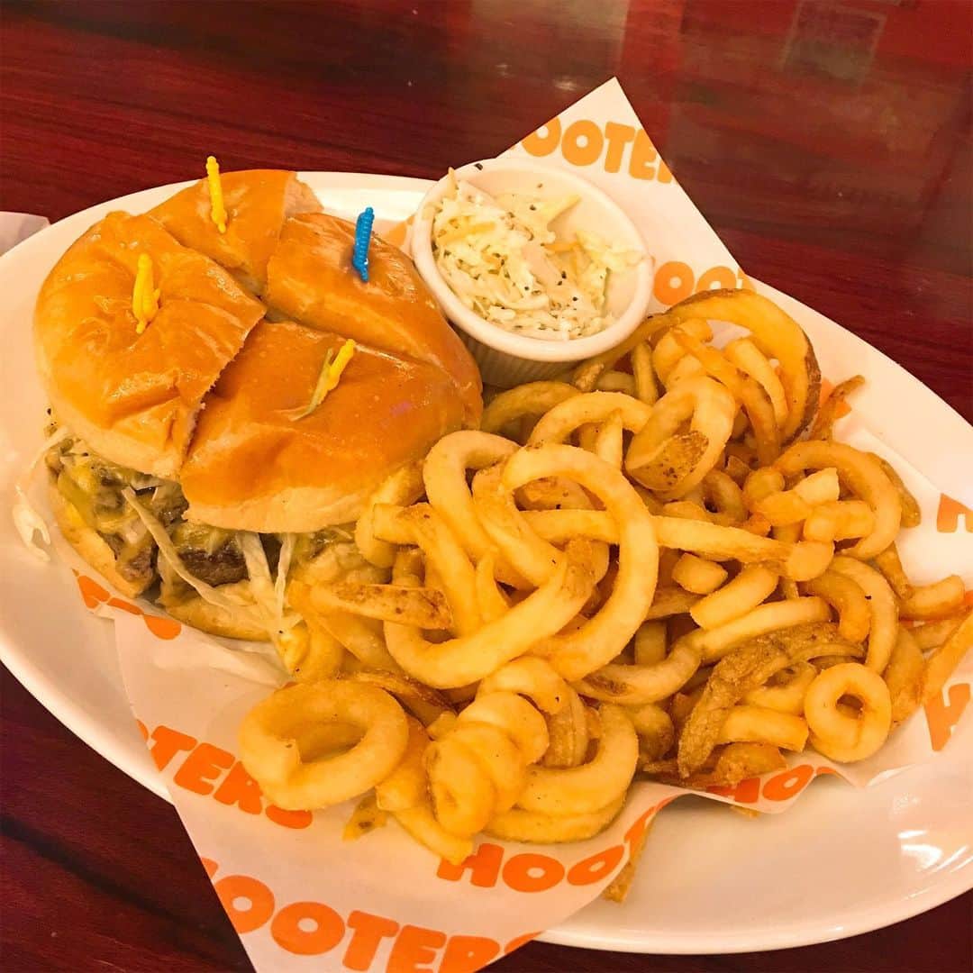 金巻ともこのグルメインスタ