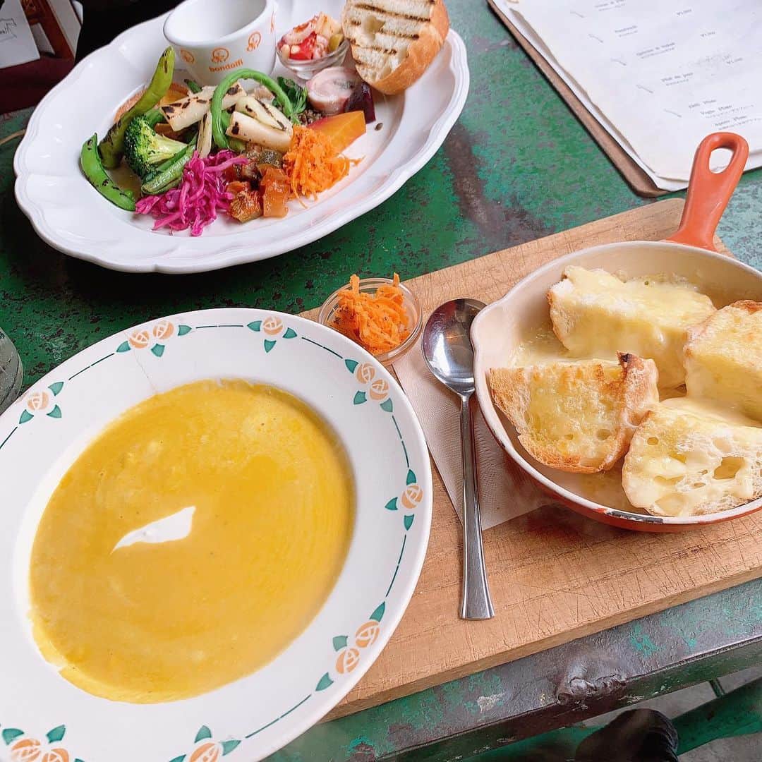 倉松すみれのグルメインスタ