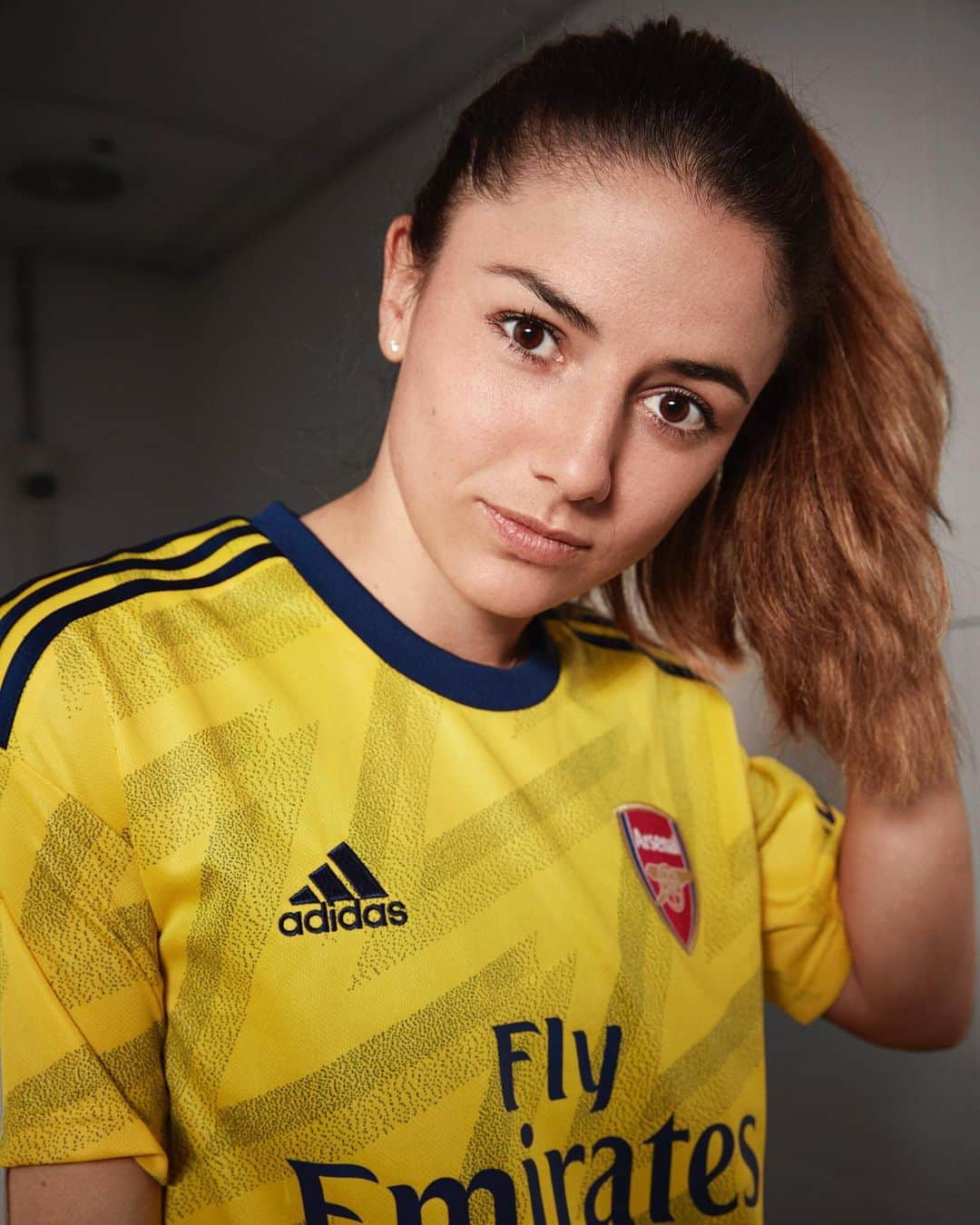 Arsenal Ladiesさんのインスタグラム写真 - (Arsenal LadiesInstagram)「It’s retro, remastered 🎨 Introducing our 2019/20 @adidasfootball away kit - inspired by one of our most iconic jerseys of all-time 🤩」7月16日 17時22分 - arsenalwfc