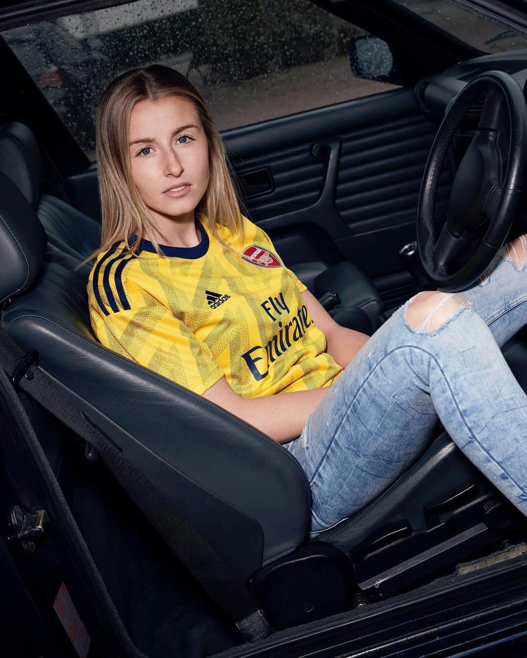 Arsenal Ladiesさんのインスタグラム写真 - (Arsenal LadiesInstagram)「It’s retro, remastered 🎨 Introducing our 2019/20 @adidasfootball away kit - inspired by one of our most iconic jerseys of all-time 🤩」7月16日 17時22分 - arsenalwfc