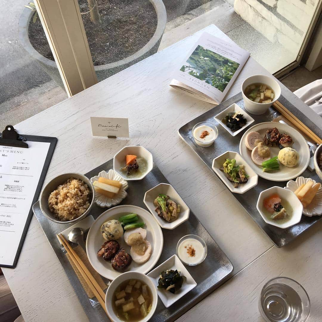 MERYのグルメインスタ