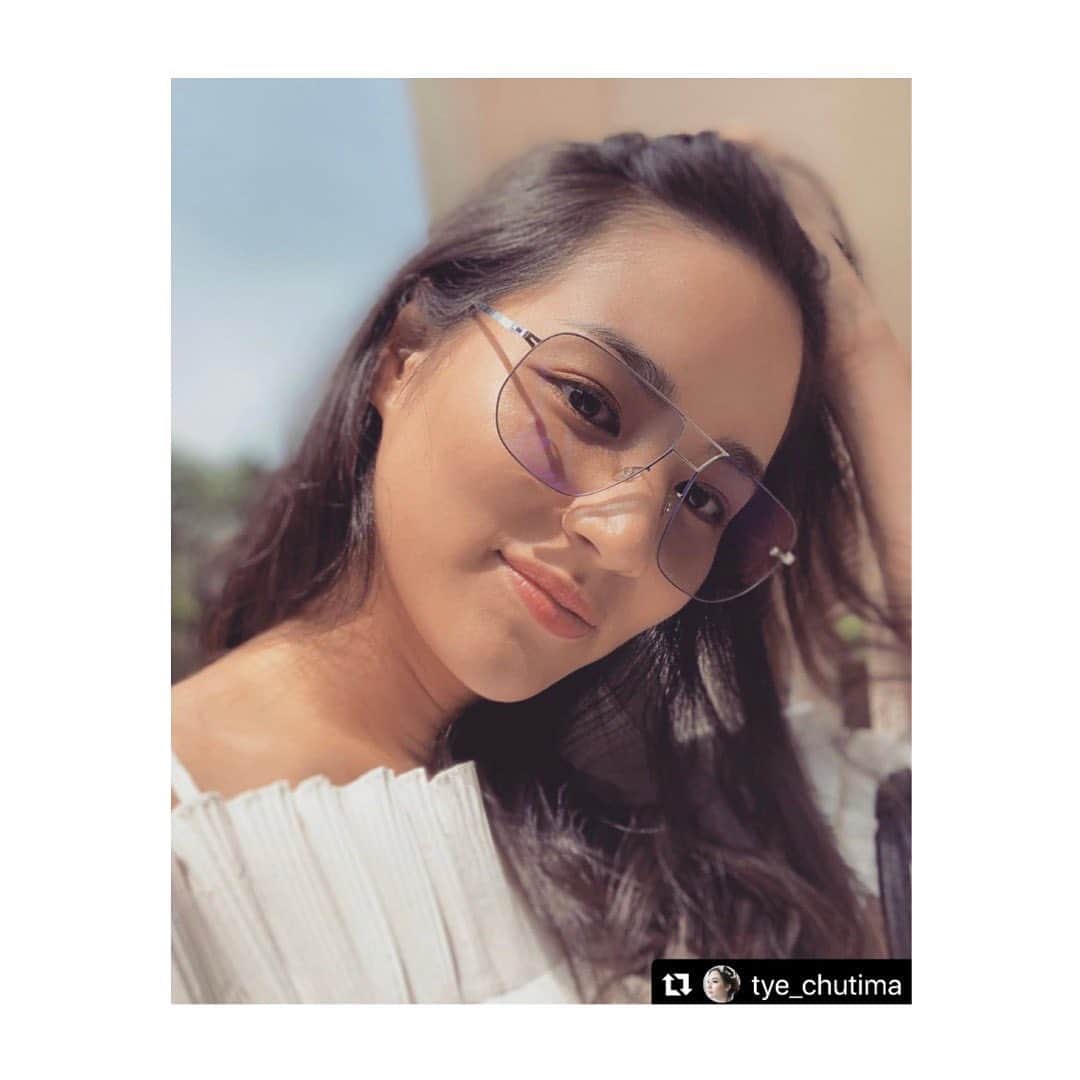 のインスタグラム：「@tye_chutima wearing LESSRIM “HIROTO” Silver/ Super Blue. Thank you. #MYKITA #mykitalessrim」