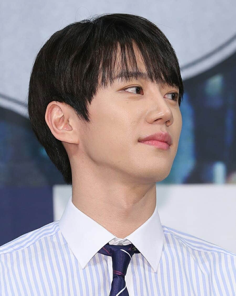 ジュンさんのインスタグラム写真 - (ジュンInstagram)「•190616 | OCN New Drama "Class of Lies" Press Conference . D-1 You're so adorable baby😍 . ×Follow @JunUKISS for more . | #jun #junyoung #leejunyoung #kevin #kevinwoo #kiseop #elikim  #shinsoohyun #hoon #ukiss #unb #iraniankissme #Kpop #kpopboys #maknae #Kdrama #준 #이준영 #유키스 #유앤비 | @ukiss_jun97」7月16日 18時36分 - junukiss