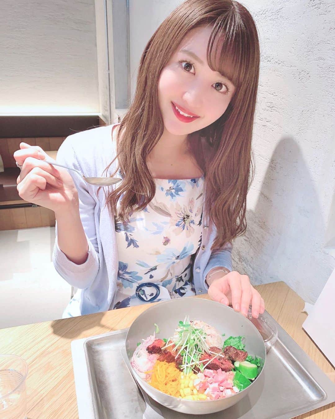 沢井里奈のグルメインスタ