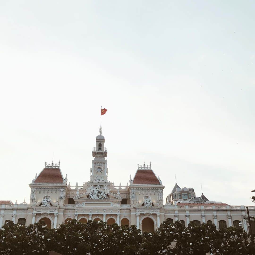 のインスタグラム：「magic hour 🇻🇳」