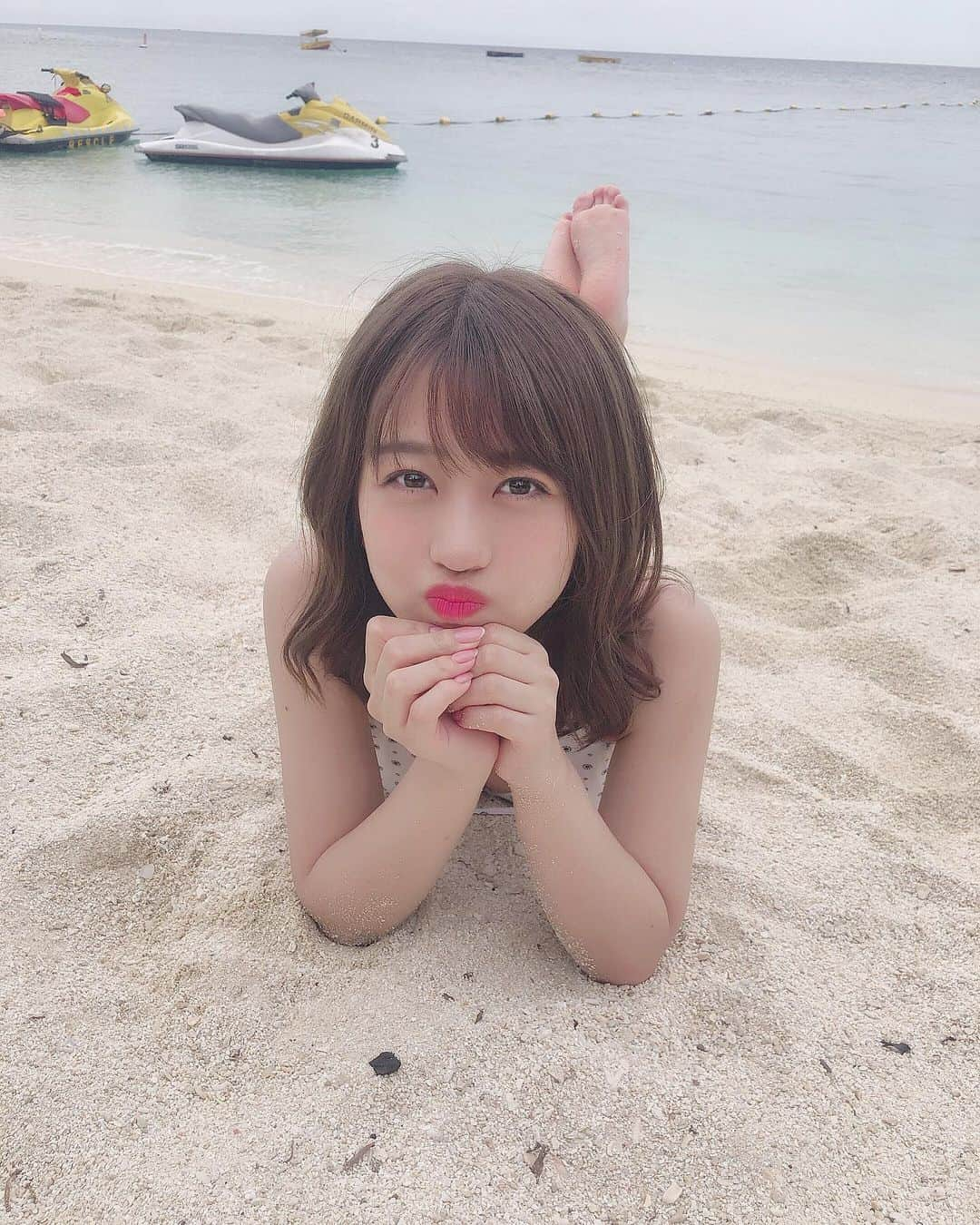 篠崎彩奈さんのインスタグラム写真 - (篠崎彩奈Instagram)「_ 7月中旬なのに毎日雨で 全然夏って感じがしなーい😗 涼しいけど、早く夏を 感じたい気持ちもある...☔️ . 海の日に載せようと思ってた写真を 今頃載せます😂 #水着 #セブ島」7月16日 20時22分 - ayana.s_official