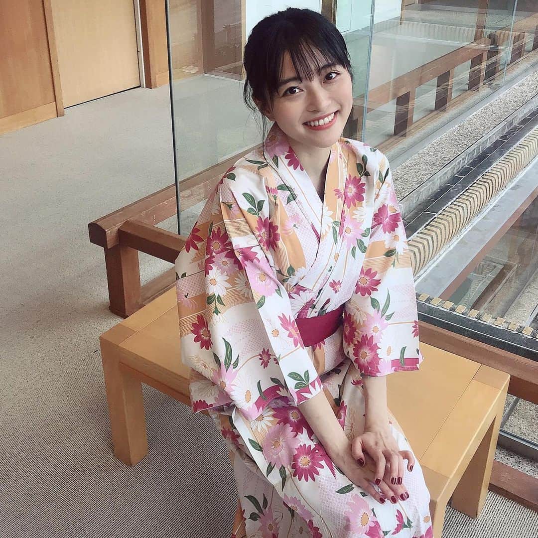 斉藤瑞季のインスタグラム：「DHC 赤沢温泉ホテルに泊まりました♨️ お部屋に入った途端見えるオーシャンビュー、そして海を眺めながら頂く美味しい懐石料理、空と海が大迫力で楽しめる温泉。  アメニティーが全てDHCのものなのも嬉しい💞 本当に素敵なお宿で癒されました✨  両親も喜んでくれて嬉しかった。  温泉旅行行かれる方はぜひ！！ オススメです☺️ #pr  #dhc #赤沢温泉 #赤沢温泉ホテル #伊豆高原 #温泉旅行 #斉藤瑞季」