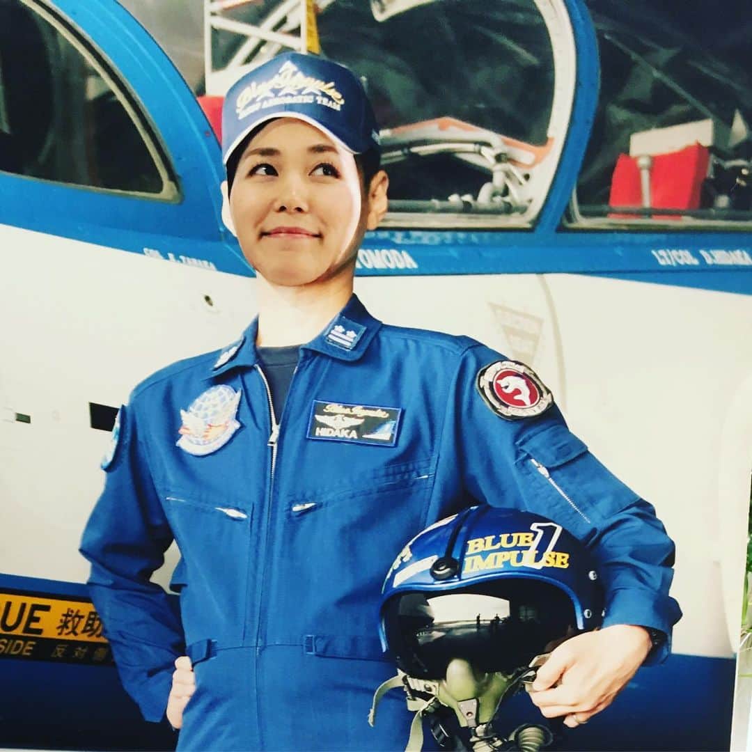 のインスタグラム：「今日は伊達さんぽのロケで東松島へ！ 素敵な出会いが沢山ありました✨  今日のロケの模様は8月7日、14日放送予定です🤗  #伊達さんぽ #ブルーインパルス #東松島 #顔はめパネル  #ティーナカリーナ  #ティーナの穴があったら入りたいシリーズ」