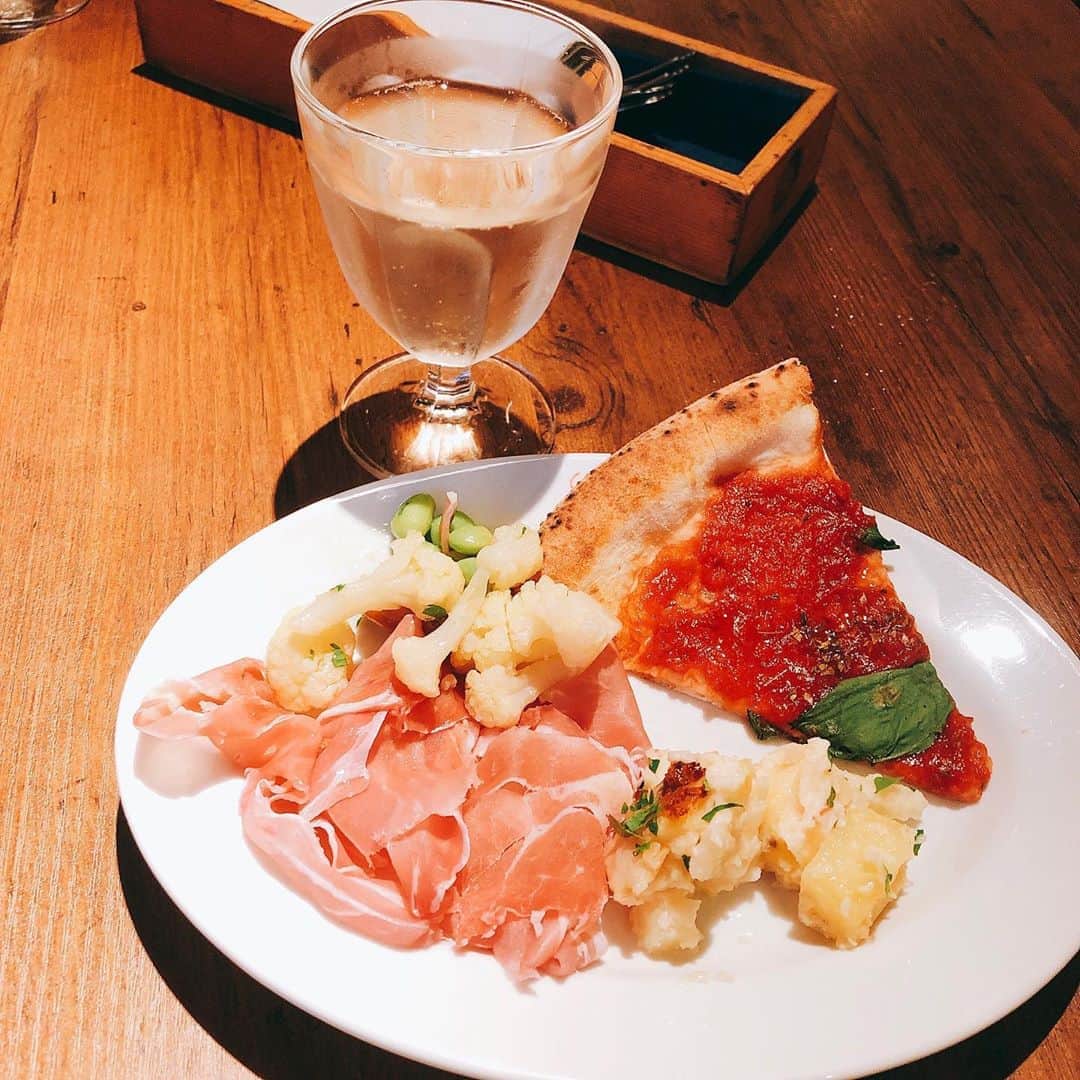 柳下毅一郎さんのインスタグラム写真 - (柳下毅一郎Instagram)「時間無制限一本勝負！#drink #wine #higashishinjuku」7月16日 20時56分 - garth_y