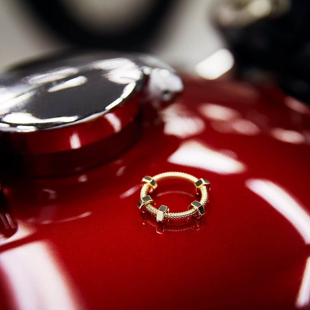 カルティエさんのインスタグラム写真 - (カルティエInstagram)「Pure energy encapsulated. #ÉcroudeCartier」7月16日 21時03分 - cartier