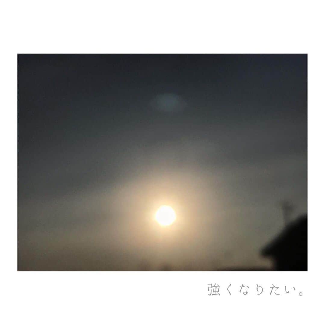 彩香さんのインスタグラム写真 - (彩香Instagram)「＊ そう思ってるけど、本当はありのままの自分を愛してほしい。 #心のポスト」7月16日 21時30分 - saika_ringomusume