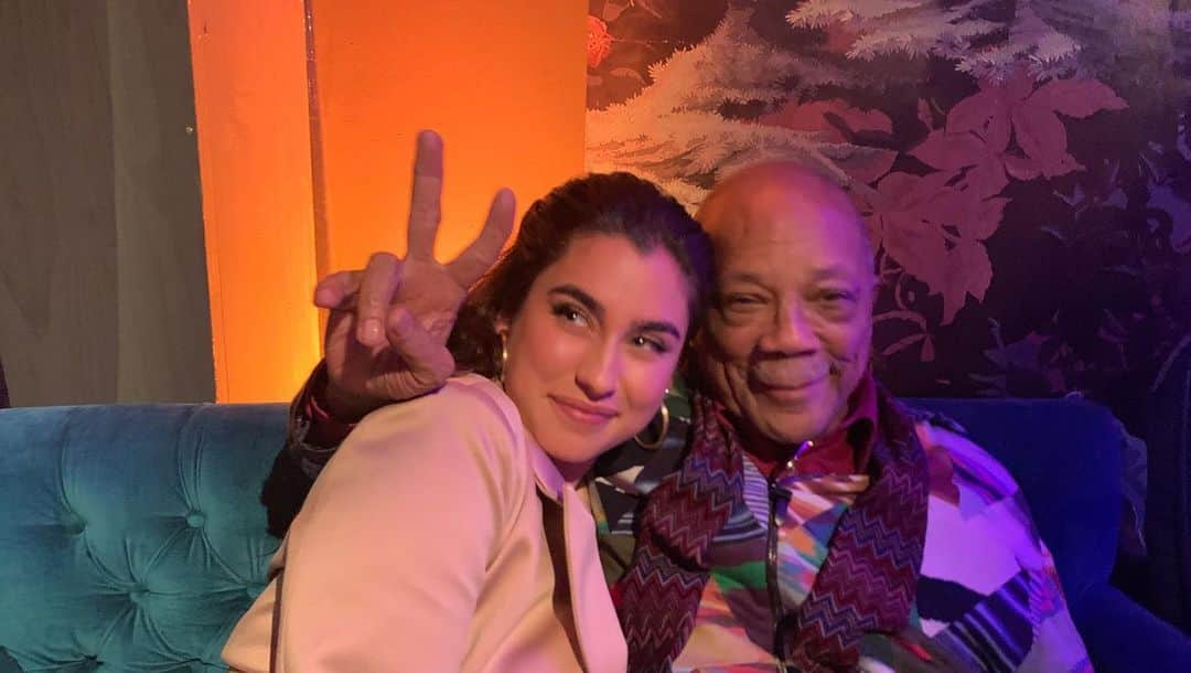 ローレン・ハウレギさんのインスタグラム写真 - (ローレン・ハウレギInstagram)「This weekend I was blessed with the honor of being a part of a beautiful tribute to the unparalleled @quincydjones for the 53rd annual @montreuxjazzfestival . I made some beautiful friends and had some of the most magical moments of my life to say the least. It’s honestly taken me a moment to process the whole thing. What an absolute honor to be in the presence of greatness and humility. To perform for one of my most monumental heroes. Not one legend I met made me feel anything but welcome and warm. This is a moment I will remember for the rest of my life and I am so grateful to @quincydjones @fellzy and the whole team for choosing me and welcoming me into their family. You are forever a part of mine!😊💕❤️ The caliber of music that I experienced, the conversation and wisdom I was able to absorb were truly beyond anything I could’ve ever imagined happening upon my 23 years on this planet. @quincydjones I thank you for being so generous with your wisdom and your history book of anecdotes of adventure through the years. You are inspiring beyond measure and I will never forget the words you’ve spoken to me of my own art (which was an honor to play for you😩) . ✨😊💕❤️✨ my heart is full beyond measure. Thank you thank you thank you!💕❤️😊」7月16日 21時46分 - laurenjauregui