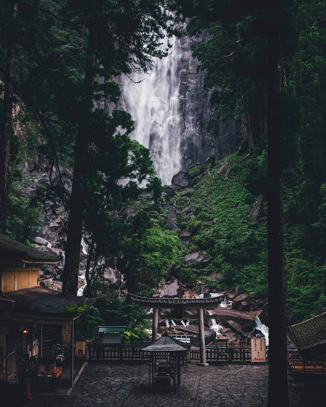 Takashi Yasuiさんのインスタグラム写真 - (Takashi YasuiInstagram)「和歌山県那智の滝」7月16日 21時56分 - _tuck4