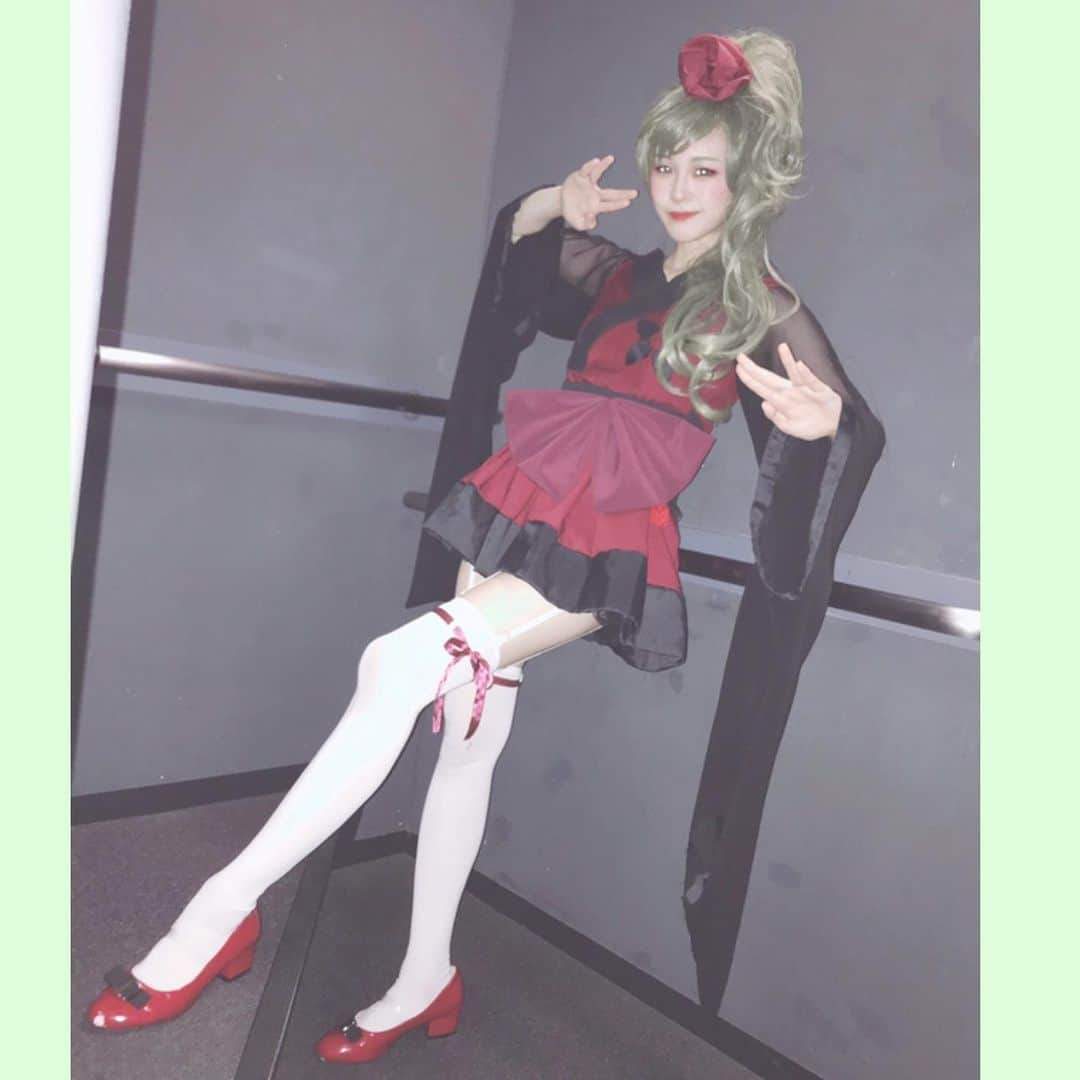 三田麻央のインスタグラム：「本当に幸せな時間でした… 続編も決まり、BluRayも12月発売、 感謝しかありません…… 猪突猛進ガールとしてまた舞台に立てるよう精進いたします…！！ #舞台脳漿 #千秋楽」