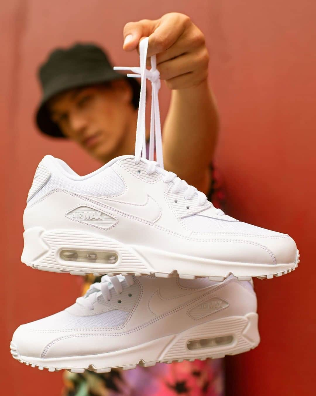 ASOSさんのインスタグラム写真 - (ASOSInstagram)「Game changers 🎲 🔎Nike Air Max 90 trainers in white 537384-111 (653261)」7月16日 22時10分 - asos