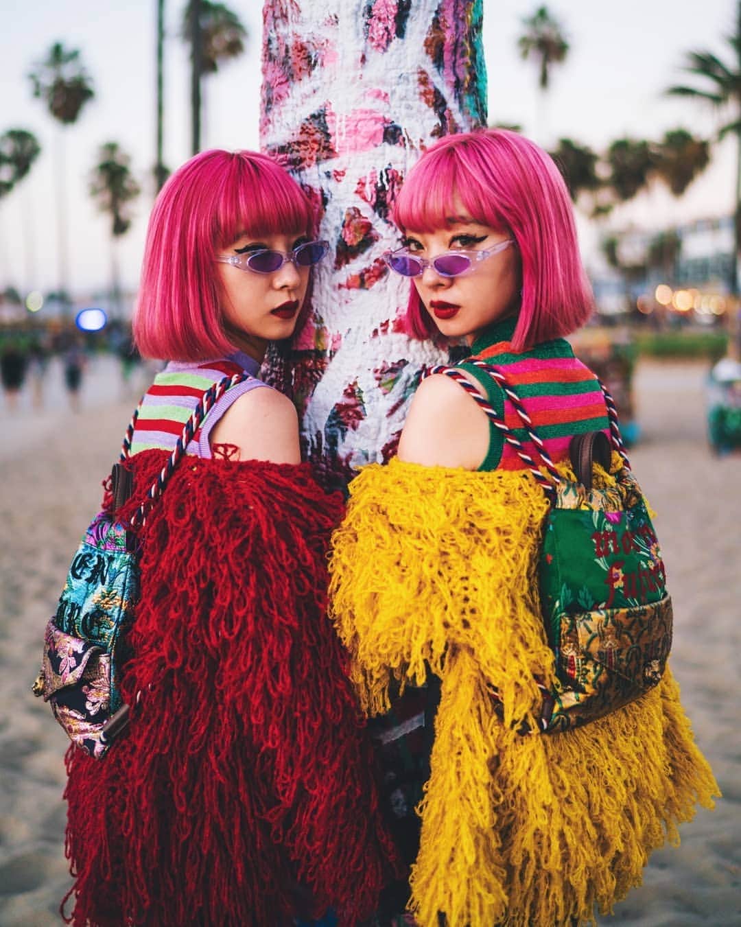 福田洋昭のインスタグラム：「Venice Beach feels w/ @amixxamiaya @ayaxxamiaya #Venice #LA #tb」