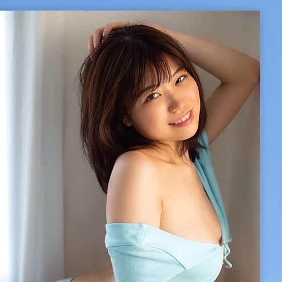 麻亜子のインスタグラム：「ㅤㅤㅤ あと2日💓 ㅤㅤㅤ #麻亜子4thDVD #恋した人だから 7/18発売！ #グリッドグラビア #グリッド投稿 #インスタアート #グラビア #グラビアアイドル #グラドル #モデル #グラビアモデル」