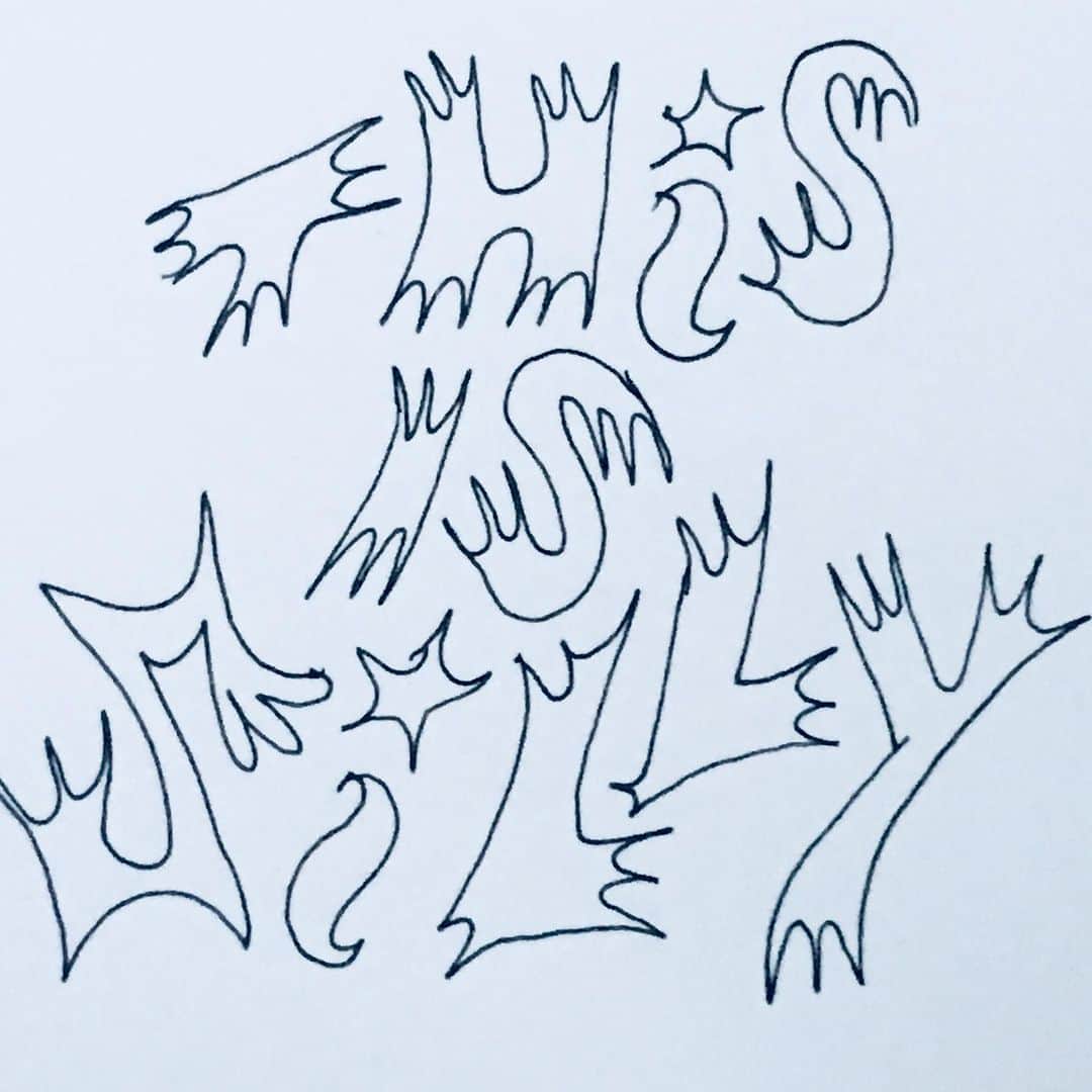 トロ・イ・モアのインスタグラム：「“This is Silly” opens this Saturday , July 20th at @ccommunee  I’ll have drawings and paintings and prints and collages and keychains all up for grab$ 🍄🤷🏼‍♂️🍄」